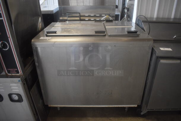 Kelvinator 6DF-2 Ice Cream Chest Dipping Cabinet Freezer. 115 Volts. Tested and Working!