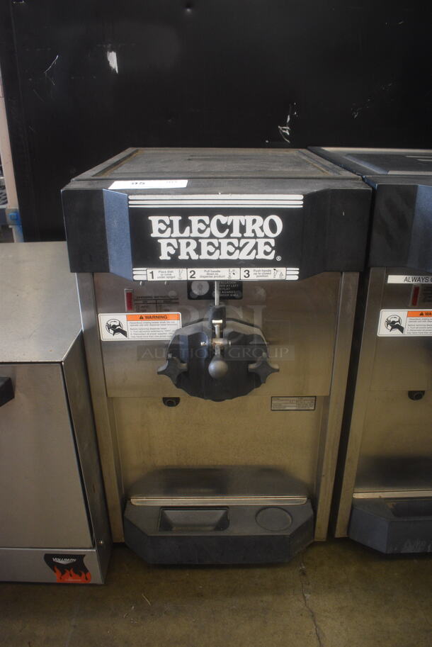 Electro Freeze Compact Single Flavor Air Cooled Ice Cream Yogurt Machine CS4-242. 115 Volt