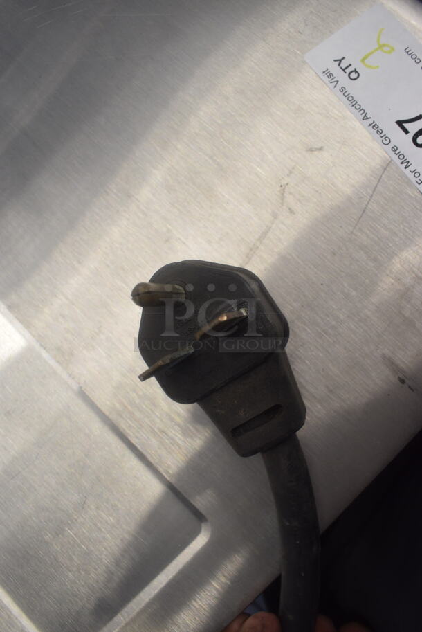 2 Turbochef Tornado NGC Rapid Cook Ovens. One Has Cooking Stone. 208-240 Volts. 2 Times Your Bid! - Image 8 of 11