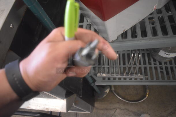 Robot Coupe R2 R2N Countertop Food Processor w/ Bowl and S Blade. 115 Volts. Tested and Does Not Power On - Image 6 of 6