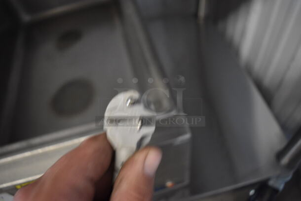 Wells Countertop Full Size Warmer SMPTD. 120 Volts. Tested and Does Not Power On - Image 5 of 5