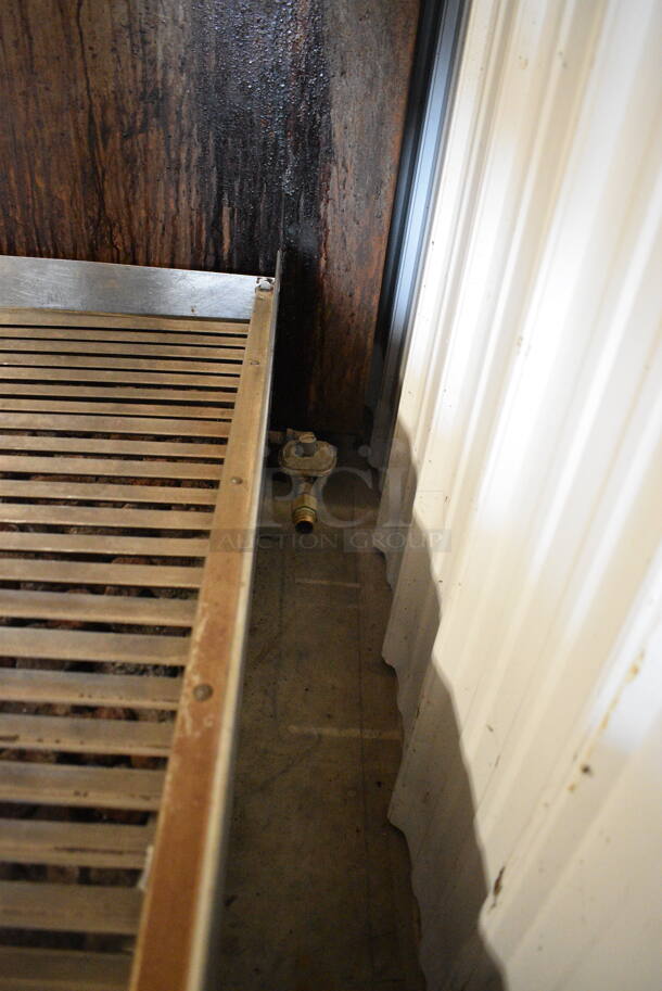 Rankin-Delux 5223 Natural Gas Powered Charbroiler. 30,000 BTU/Burner - Image 6 of 6