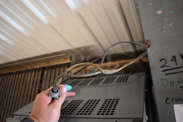 Hobart E-Z Charge Commercial Battery Charger 600M1-12E. 208/240/480 Volt 1 Phase - Image 6 of 6