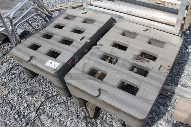 2 Poly Dunnage Racks. 2 Times Your Bid! - Image 2 of 3