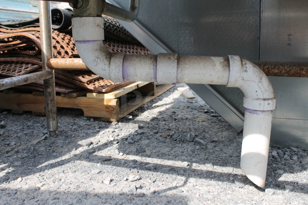 Advance Tabco Stainless Steel 2 Bay Sink w/ Right Side Drainboard on Legs. 22.5x27 Drainboard and 22.5x23 Bays - Image 5 of 7