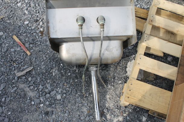 Stainless Steel Wall Mount Hand Sink w/ Faucet - Image 4 of 4