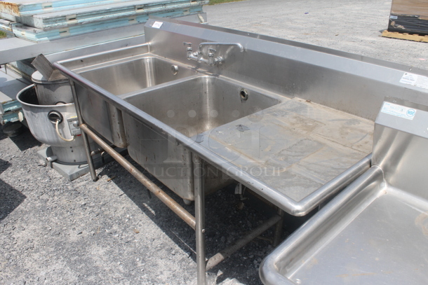Advance Tabco Stainless Steel 2 Bay Sink w/ Right Side Drainboard on Legs. 22.5x27 Drainboard and 22.5x23 Bays - Image 3 of 7
