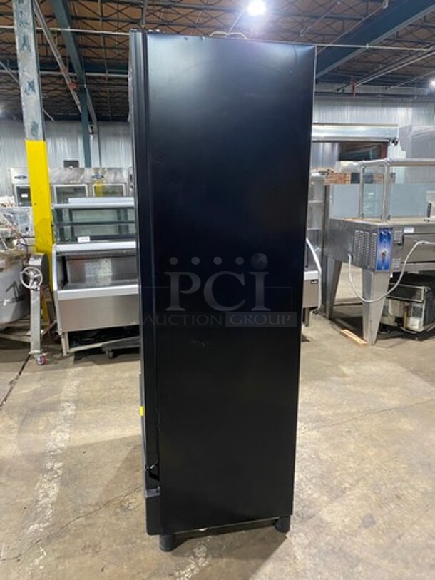 NEW! SCRATCH-N-DENT! LATE MODEL! 2020 Imbera Commercial Refrigerated 2 Door Reach In Cooler Merchandiser! With View Through Doors! Poly Coated Racks! Model: VRD26HC SN: A48200900065 115V 60HZ 1 Phase - Image 2 of 9