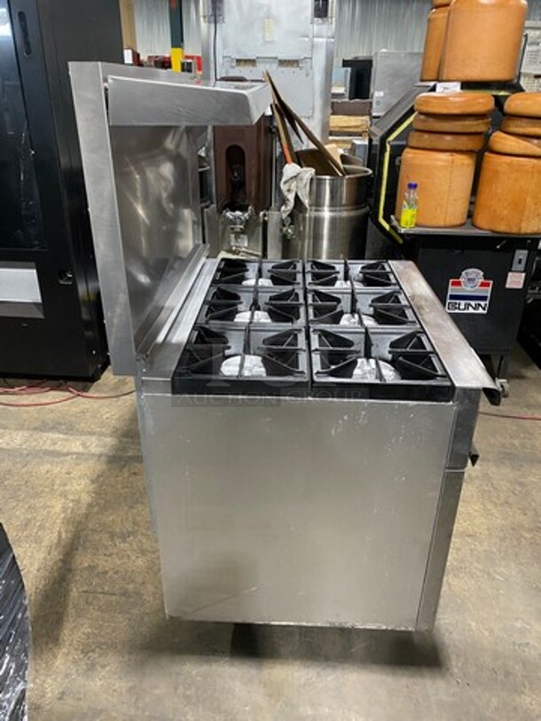 Zanduco Commercial Natural Gas Powered 6 Burner Stove! With Raised Back Splash And Salamander Shelf! With Oven Underneath! All Stainless Steel! On Casters! - Image 2 of 8