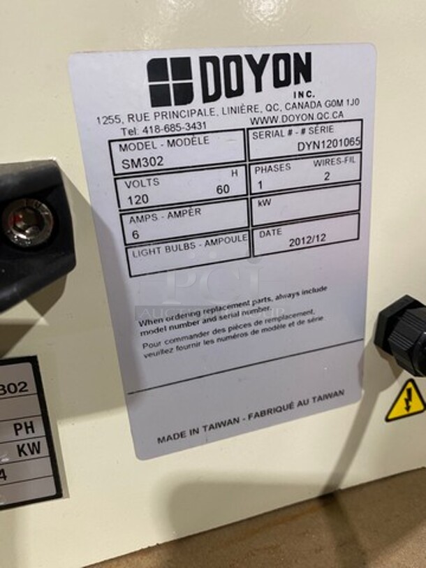 SWEET! Doyon Commercial Countertop Bread Loaf Slicer! WORKING WHEN REMOVED! Model: SM302 SN: DYN1201065 120V 60HZ 1 Phase - Image 8 of 10