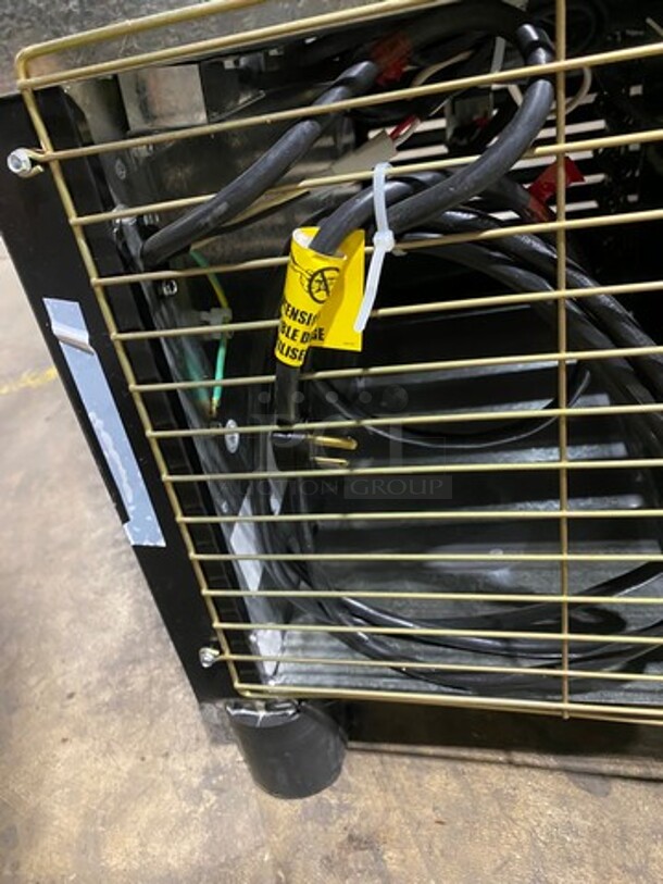 NEW! SCRATCH-N-DENT! LATE MODEL! 2020 Imbera Commercial Refrigerated 2 Door Reach In Cooler Merchandiser! With View Through Doors! Poly Coated Racks! Model: VRD26HC SN: A48200900065 115V 60HZ 1 Phase - Image 9 of 9