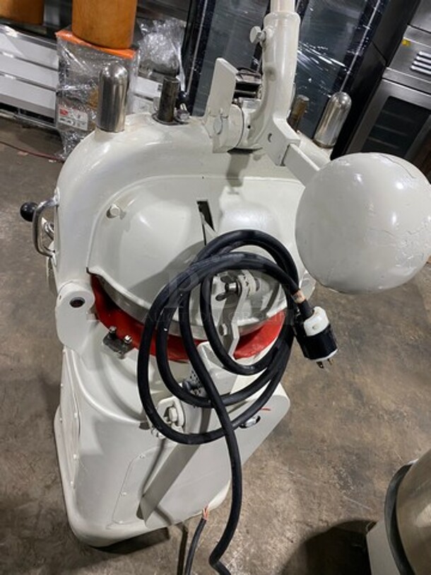 Sweet! Fortuna Commercial Floor Style Semi-Automatic Dough Divider! With Rounding Plate! Model: FORTUNA SN: 43622233 220V! Working When Removed! - Image 4 of 9