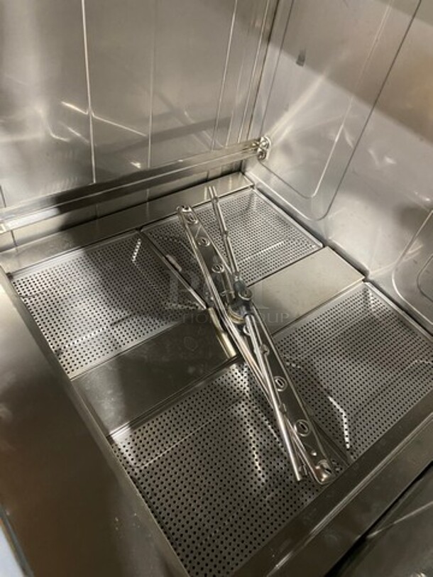 NEW! SCRATCH-N-DENT! LATE MODEL! Fagor Commercial Undercounter Dishwasher! All Stainless Steel! Model: FI72W SN: 8100048457 230V 60HZ 3 Phase - Image 6 of 11