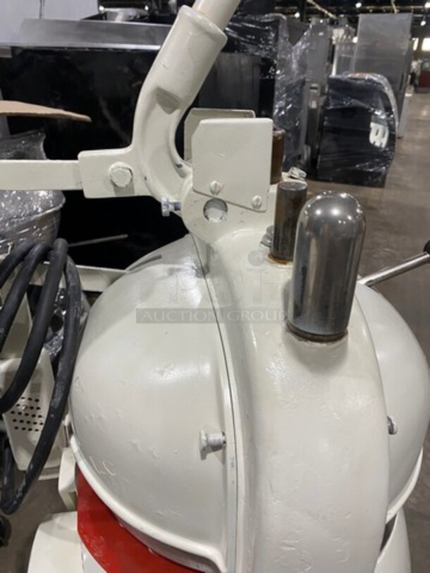 Sweet! Fortuna Commercial Floor Style Semi-Automatic Dough Divider! With Rounding Plate! Model: FORTUNA SN: 43622233 220V! Working When Removed! - Image 7 of 9