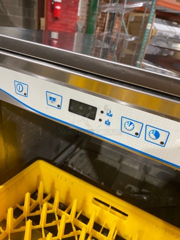 LATE MODEL! 2020 Veetsan Commercial Undercounter Dishwasher! All Stainless Steel! Model: VDU30G4 SN: 04320001 240V 60HZ 1 Phase - Image 7 of 11