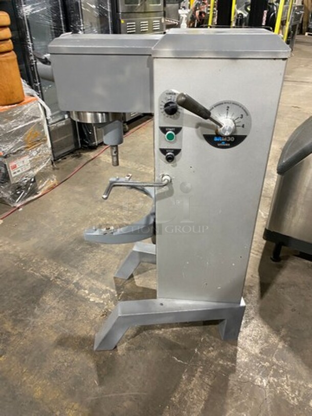 Univex Commercial Planetary Mixer! Model: SRM30 - Image 3 of 10