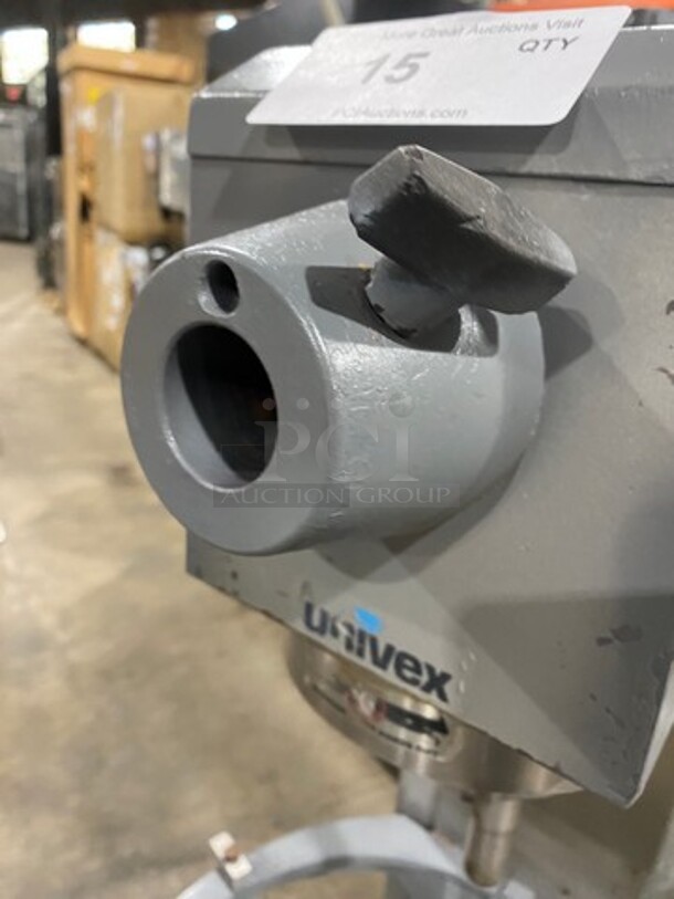 Univex Commercial Planetary Mixer! Model: SRM30 - Image 9 of 10