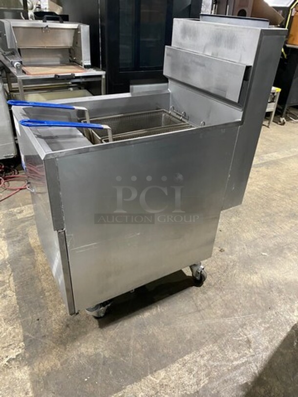 Pitco Commercial Natural Gas Powered Deep Fat Fryer! With Backsplash! With 2 Metal Frying Baskets! All Stainless Steel! On Casters! Model: 65C SN: G21FC042339 - Image 2 of 9