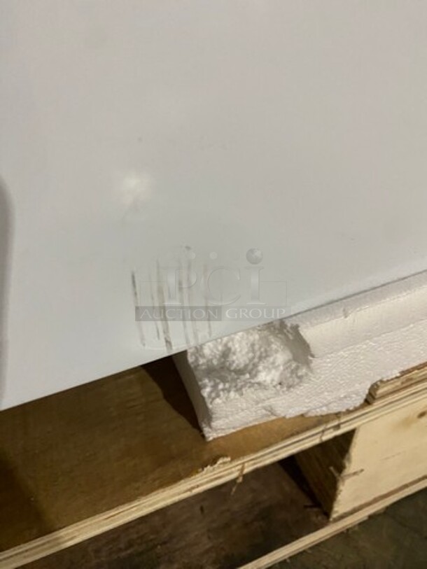 NEW! SCRATCH-N-DENT! LATE MODEL! Kelvinator Commercial Reach Down Chest Freezer! With Hinged Top Lid! Model: KCCF210WH SN: 148200020 115V - Image 9 of 12