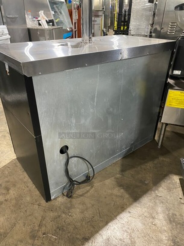 Beverage Air Commercial Refrigerated 3 Tap Kegerator! With 2 Door Storage Space Underneath! Model: DD48Y1B079 SN: 10814264 115V 60HZ 1 Phase - Image 4 of 10
