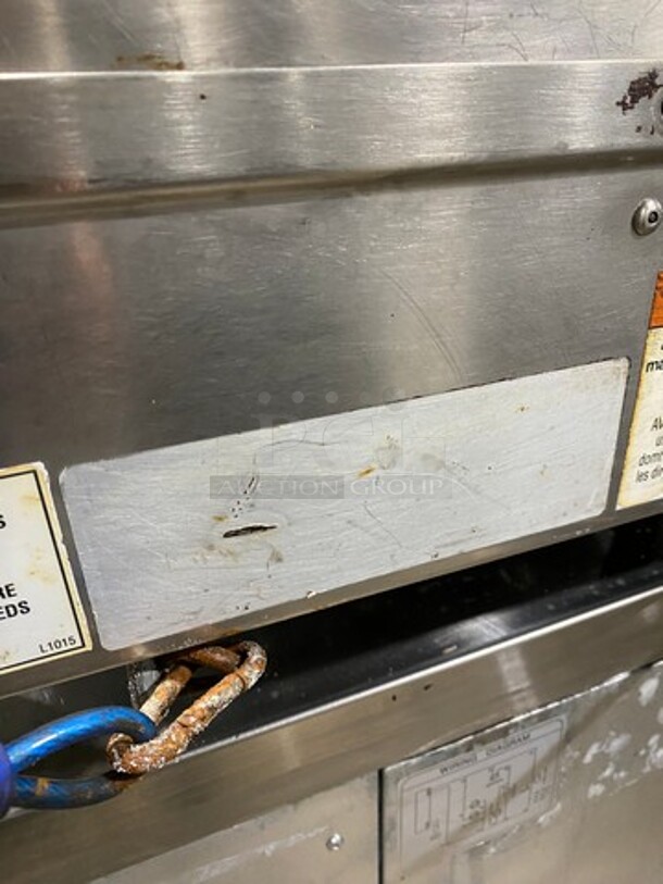 Woodstone Commercial Countertop Natural Gas Powered Flat Griddle! With Split Top! With Back & Side Splashes! All Stainless Steel! On Legs! - Image 8 of 10