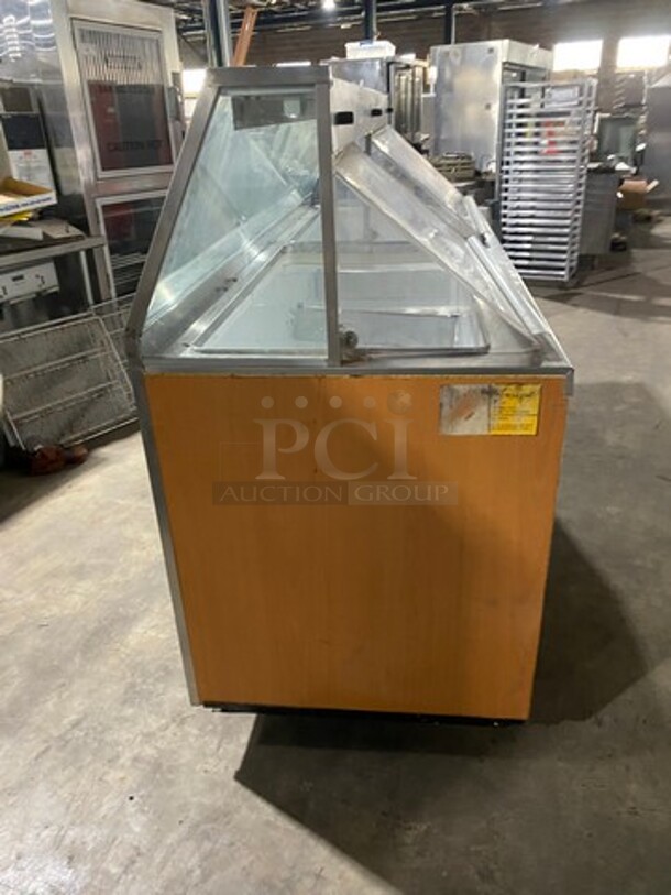 Hussmann Commercial Ice Cream Dipping Cabinet/ Display Case Merchandiser! 115V 60HZ 1 Phase - Image 4 of 7