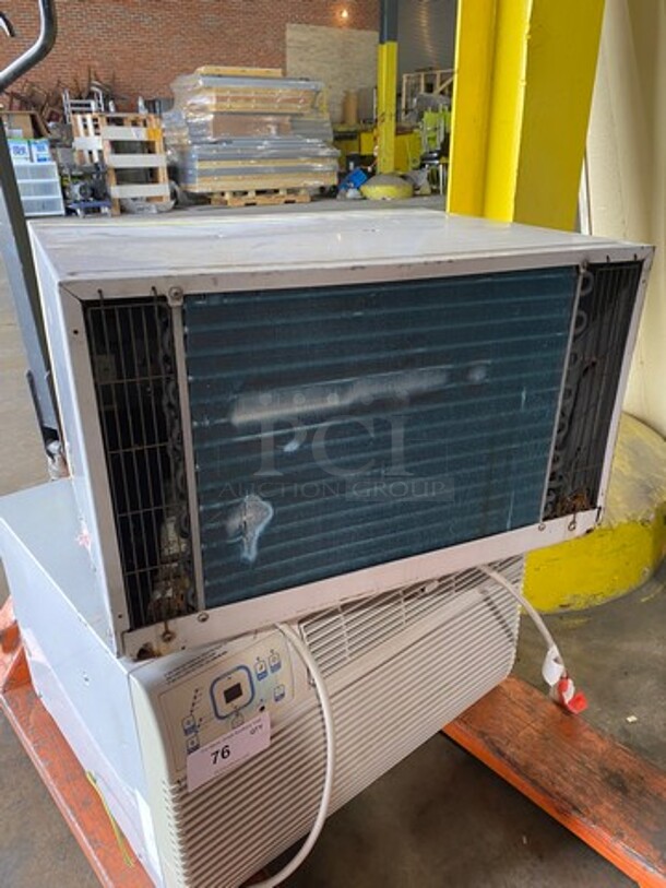 Electrolux Window Mount Air Conditioner Unit! Model: FAH146S2T SN: KK85078069 208/230V 60HZ 1 Phase - Image 4 of 6