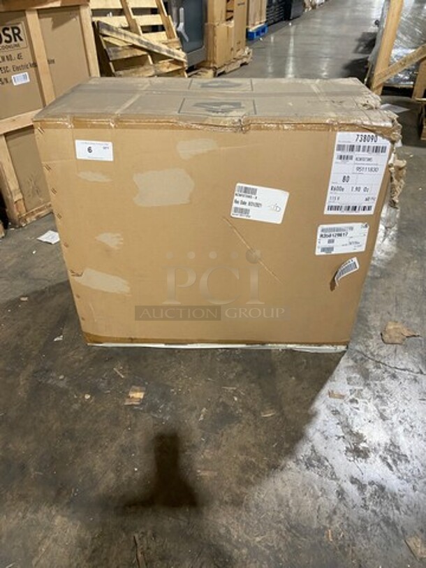NEW! SCRATCH-N-DENT! LATE MODEL! Kelvinator Commercial Reach Down Chest Freezer! With Hinged Top Lid! Model: KCNF073WS SN: F738090 115V - Image 1 of 10