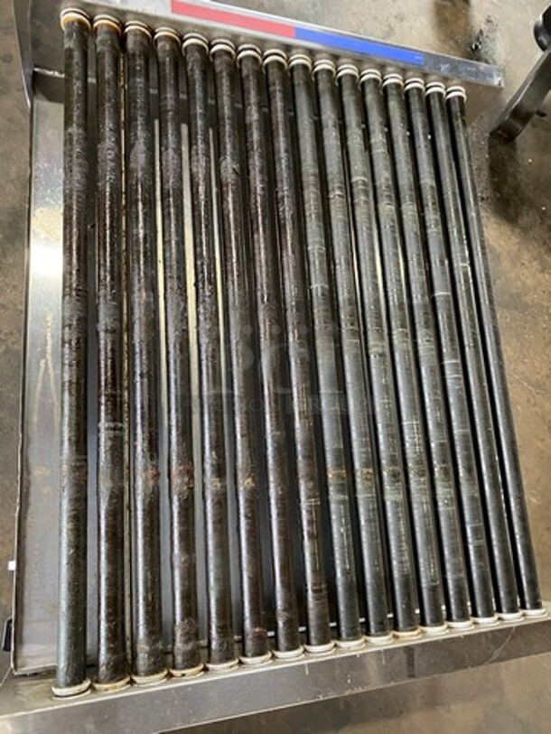 APW Wyott Commercial Countertop Hot Dog Roller Grill! All Stainless Steel! Model: HRS755T SN: 8179619031812 208/240V 60HZ 1 Phase - Image 6 of 8