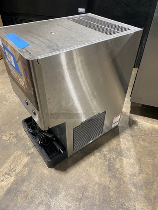 WOW! Hoshizaki Commercial Countertop Refrigerated Ice Maker/Dispenser And Water Dispenser! All Stainless Steel! With Legs! Model: DCM270BAH SN: F00087H 115/120V 60HZ 1 Phase - Image 6 of 10