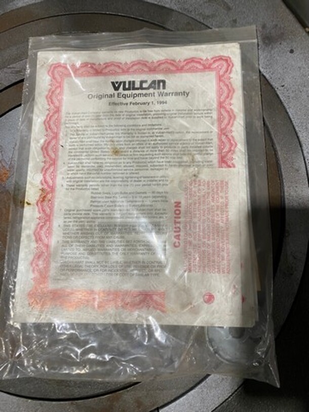 WOW! BRAND NEW! NEVER USED! Vulcan Commercial Natural Gas Powered 5 Ring Jet Burner Stock Pot! All Stainless Steel! On Legs! Model: SPR10005 SN: 481079555RS - Image 7 of 9