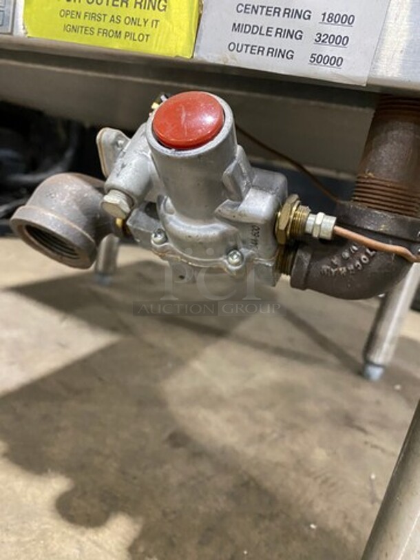 WOW! BRAND NEW! NEVER USED! Vulcan Commercial Natural Gas Powered 5 Ring Jet Burner Stock Pot! All Stainless Steel! On Legs! Model: SPR10005 SN: 481079555RS - Image 9 of 9