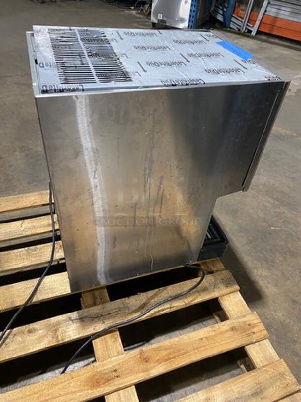 WOW! Hoshizaki Commercial Countertop Refrigerated Ice Maker/Dispenser And Water Dispenser! All Stainless Steel! With Legs! Model: DCM270BAH SN: E05091C 115/120V 60HZ 1 Phase - Image 4 of 8