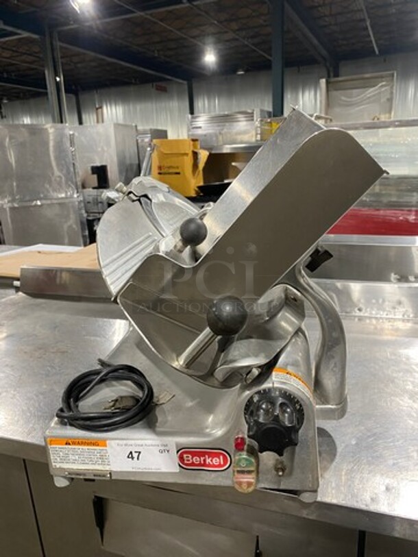 Berkel Commercial Countertop Meat/Deli Slicer! All Stainless Steel! Model: 9191 SN: 9365111105091 115V 60HZ 1 Phase