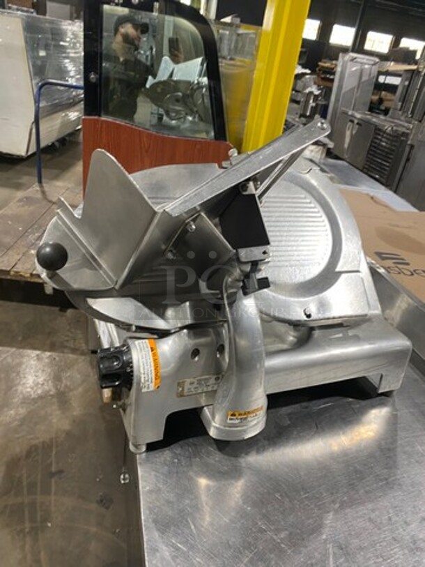Berkel Commercial Countertop Meat/Deli Slicer! All Stainless Steel! Model: 9191 SN: 9365111105091 115V 60HZ 1 Phase - Image 2 of 9