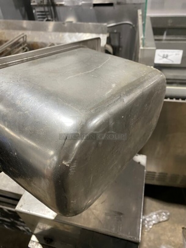 ALL ONE MONEY! Commercial Steam Table/ Prep Table Food Pans! All Stainless Steel! - Image 4 of 5