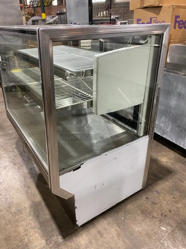 2011 Leader Commercial Refrigerated Deli/ Bakery Display Case Merchandiser! With Straight Front Glass! With Rear Access Doors! Stainless Steel Outline! Model: HBK48SC SN: PU08S0804A 115V 60HZ 1 Phase - Image 2 of 9