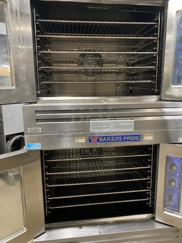 NICE! Bakers Pride Commercial Natural Gas Powered Double Deck Convection Oven! With View Through Doors! Metal Oven Racks! All Stainless Steel! On Casters! 2x Your Bid Makes One Unit! Model: GDCO11G SN: 5552919060003 - Image 7 of 10