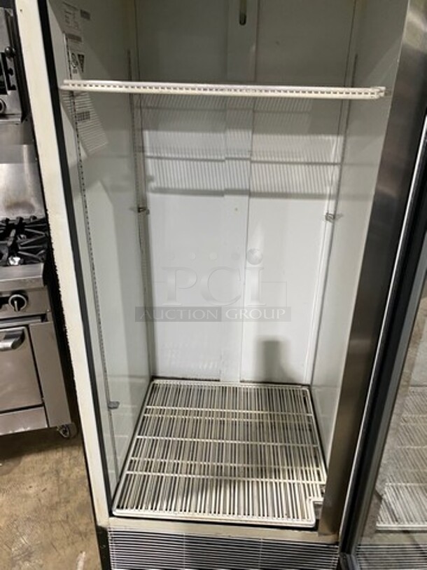 Fogel Commercial Single Door Reach In Cooler Merchandiser! With View Through Door! With Poly Coated Racks! Model: VR26BEVTROPRH SN: 060710032 115V 60HZ 1 Phase - Image 5 of 8