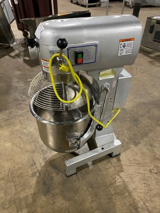 Hebvest Commercial 30Qt Planetary Mixer! With Mixing Bowl And Bowl Guard! With Spiral Hook Attachment! Model: SM30HD SN: C041812035 120V 60HZ 1 Phase - Image 2 of 8