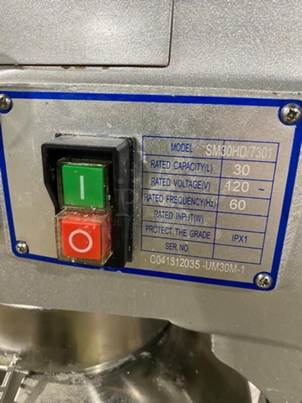 Hebvest Commercial 30Qt Planetary Mixer! With Mixing Bowl And Bowl Guard! With Spiral Hook Attachment! Model: SM30HD SN: C041812035 120V 60HZ 1 Phase - Image 6 of 8