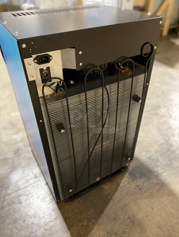 WOW! BRAND NEW! OUT OF THE BOX! AHT Commercial Countertop Mini Reach In Cooler Merchandiser! With View Through Door! With Poly Coated Racks! Model: CTB200 SN:CTB200B11B1505V00524 - Image 3 of 8