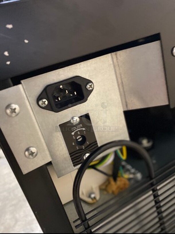 WOW! BRAND NEW! OUT OF THE BOX! AHT Commercial Countertop Mini Reach In Cooler Merchandiser! With View Through Door! With Poly Coated Racks! Model: CTB200 SN:CTB200B11B1505V00524 - Image 8 of 8