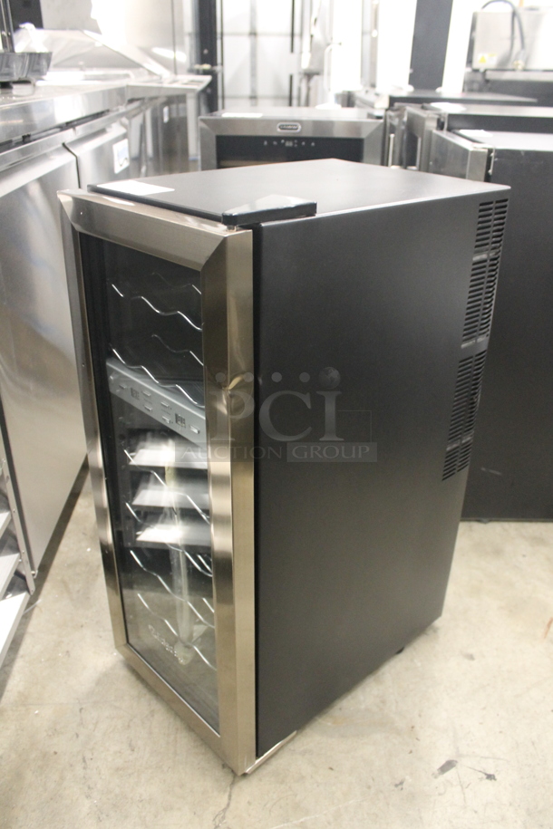 BRAND NEW SCRATCH AND DENT! EdgeStar TWR215ESS Thermoelectric 21 Bottle Glass Door Wine Cooler. 115V. Tested And Working!  - Image 3 of 6