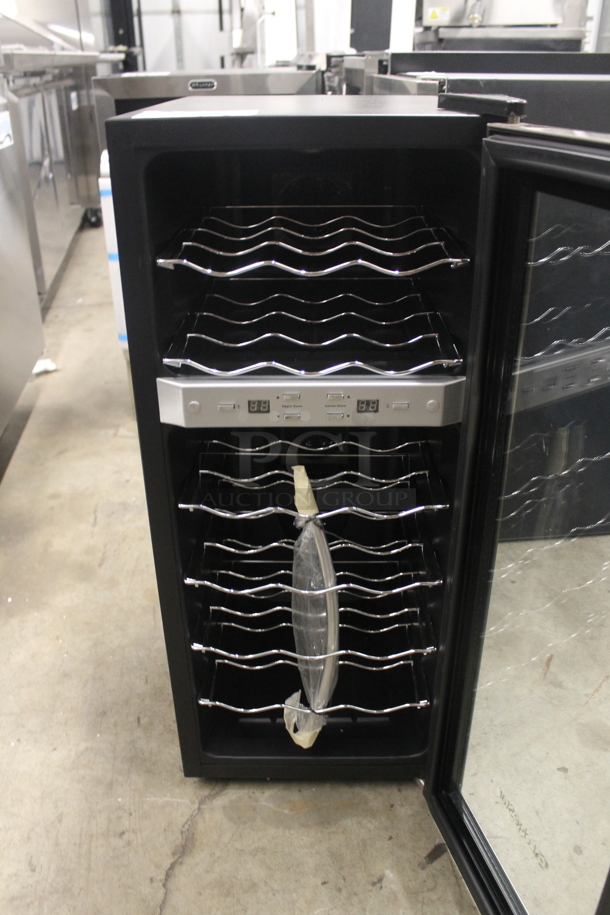 BRAND NEW SCRATCH AND DENT! EdgeStar TWR215ESS Thermoelectric 21 Bottle Glass Door Wine Cooler. 115V. Tested And Working!  - Image 4 of 6