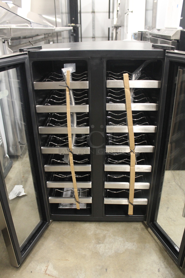BRAND NEW SCRATCH AND DENT! Whynter WC-321DD Stainless Steel 32 Bottle Dual Zone Wine Cooler. 110V. Tested And Working!  - Image 4 of 7