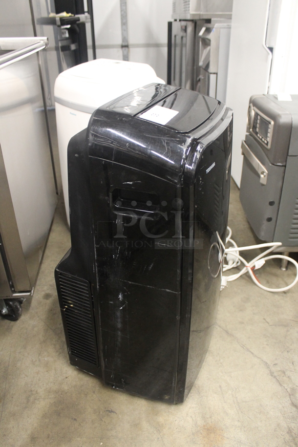 BRAND NEW SCRATCH AND DENT! Toshiba RAC-PD1411CRU Black Mobile Type Air Conditioner. 115V and 14,000 BTU. Tested And Working!  - Image 2 of 7