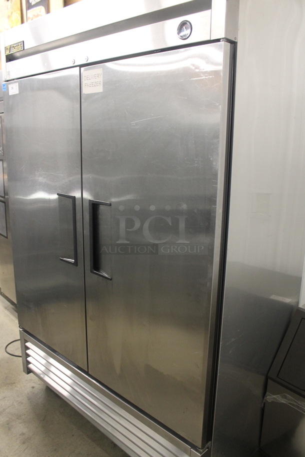 2013 True T-49F Commercial Stainless Steel 2 Door Reach In Freezer With Polycoated Shelves On Commercial Casters. 115V, 1 Phase. Tested and Working! - Image 3 of 6
