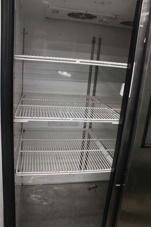 2015 True TG2R-2S Commercial Stainless Steel Two Door Reach-In Cooler With Polycoated Shelves. 115V, 1 Phase. Tested and Working! - Image 4 of 6