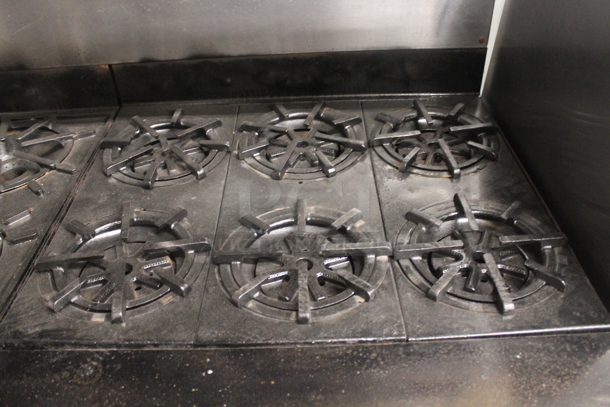 Vulcan Commercial Stainless Steel Natural Gas Powered 10 Burner Gas Range With Overshelf, 2 Ovens And Steel Racks. - Image 4 of 10